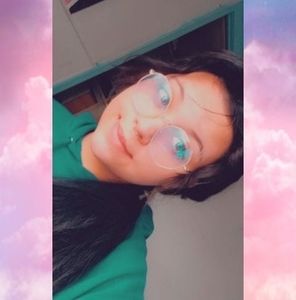 Meet your Posher, Kylee